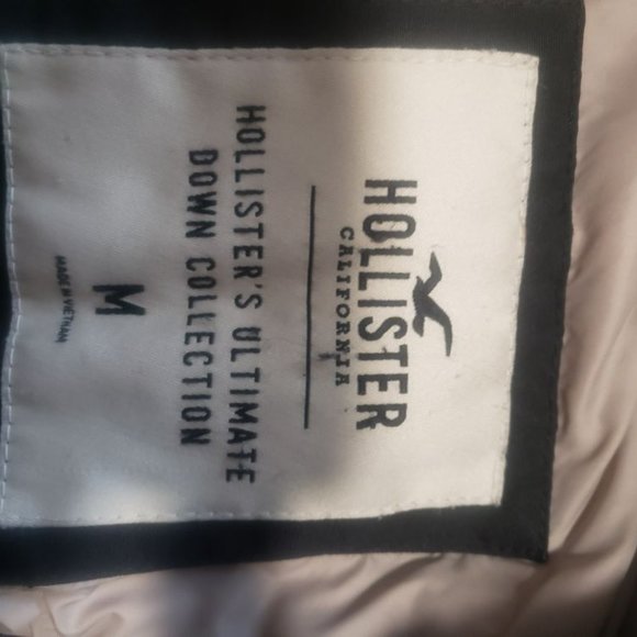 hollister ultimate down collection winter jacket, black with faux fur - Picture 3 of 4